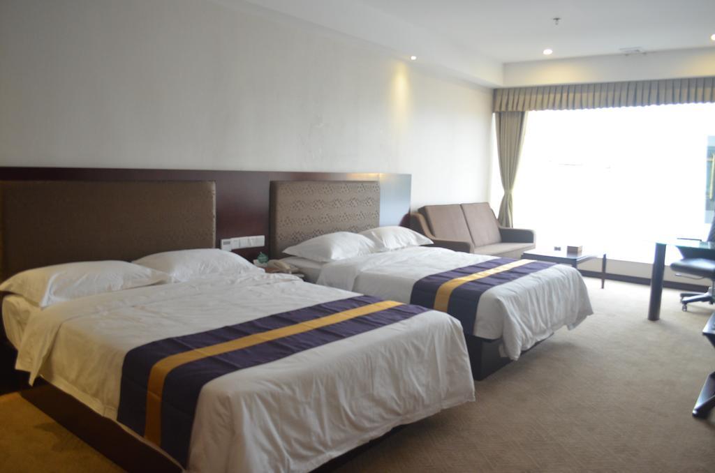 Zhuhai Platinum Holiday Hotel Dış mekan fotoğraf
