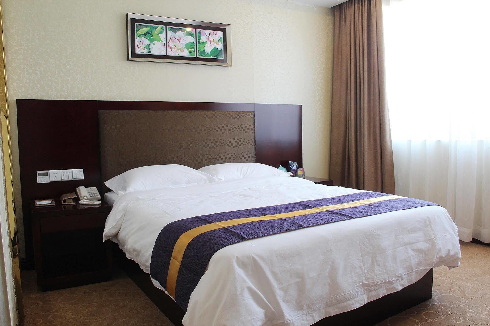 Zhuhai Platinum Holiday Hotel Dış mekan fotoğraf