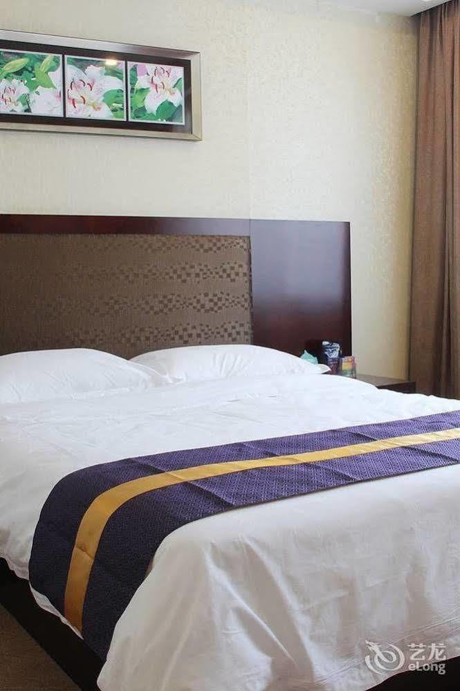 Zhuhai Platinum Holiday Hotel Dış mekan fotoğraf
