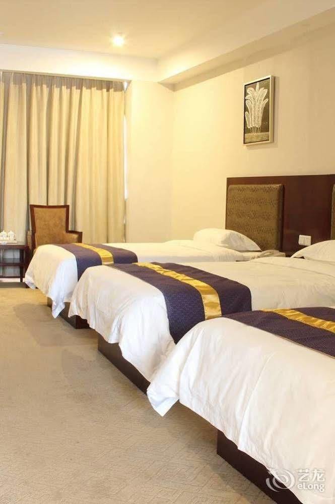 Zhuhai Platinum Holiday Hotel Dış mekan fotoğraf
