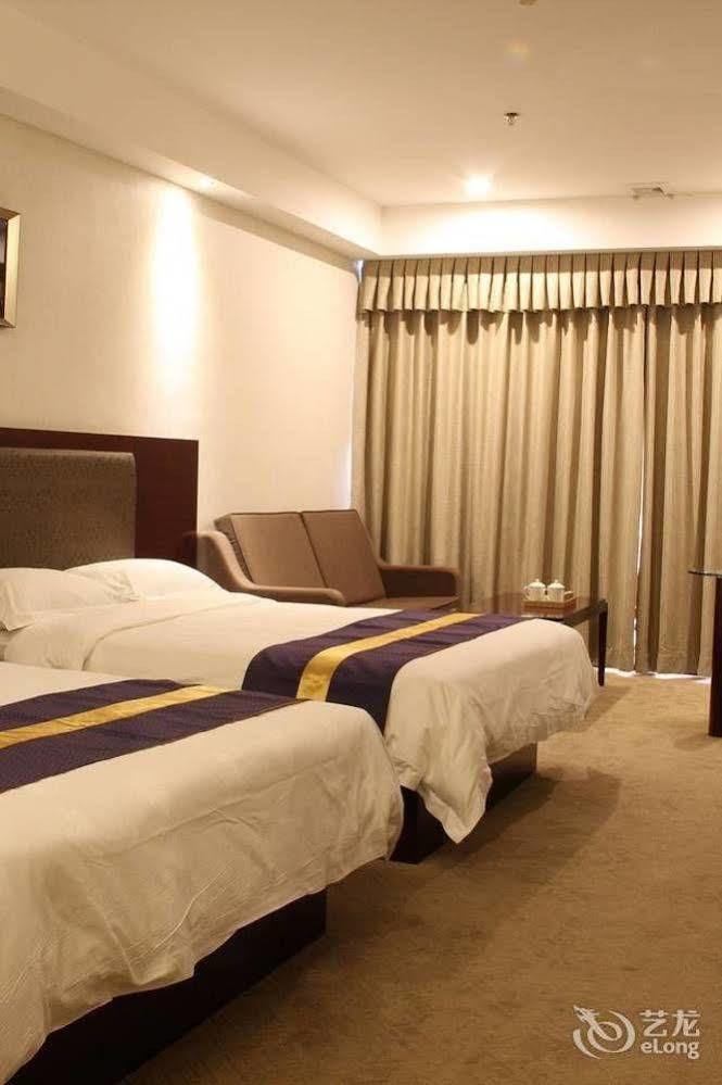 Zhuhai Platinum Holiday Hotel Dış mekan fotoğraf